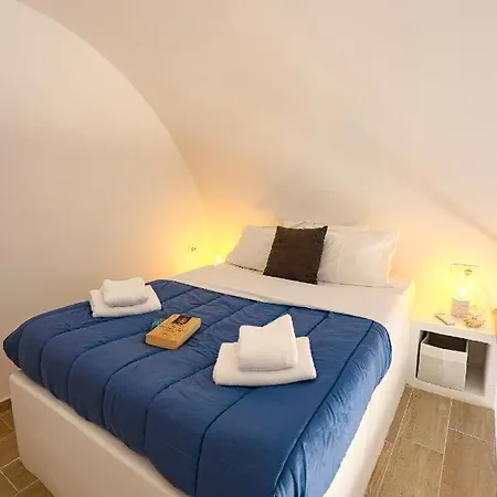 Сasa de vacaciones Santorini Cycladic House For 2 Persons By Mps